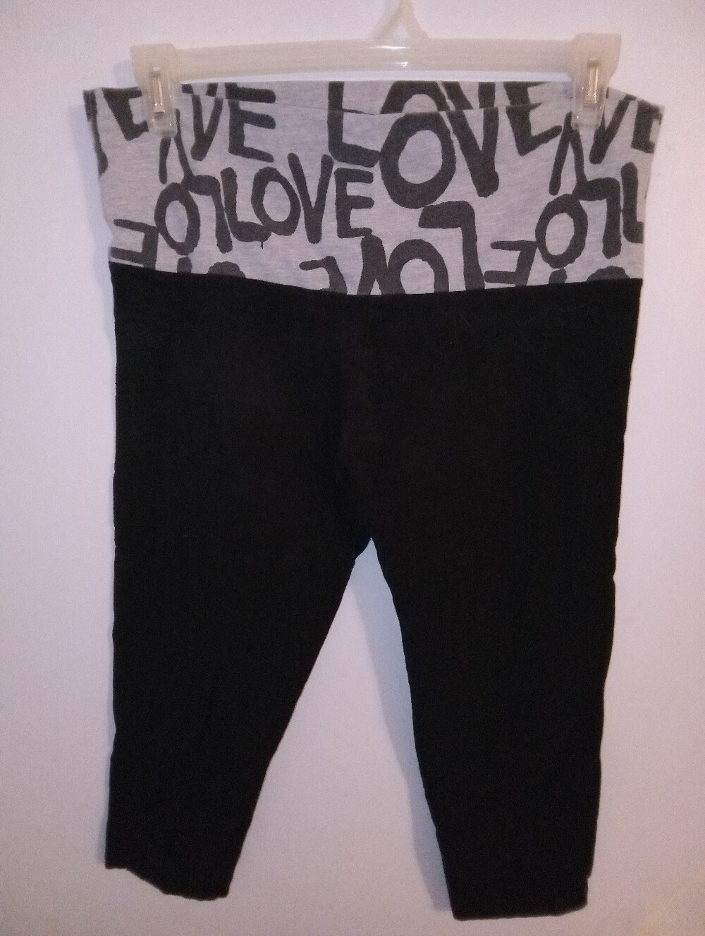 Capri Leggings - Black with Gray 'LOVE' Print Waistband